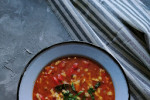 Sycąca zupa gulaszowa