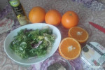 Sałatka z pomarańczą i serem pleśniowym