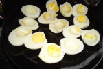 Jajka faszerowane szynką i szczypiorkiem