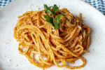 Spaghetti w sosie pomidorowym
