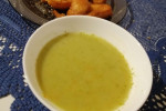 zupa krem z brokuła i groszku