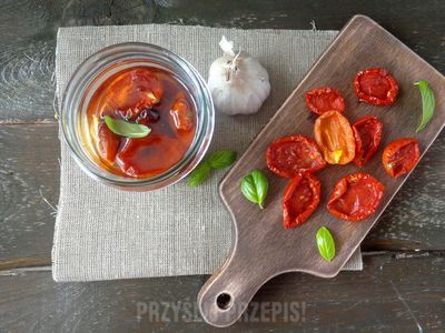 Domowe suszone pomidory