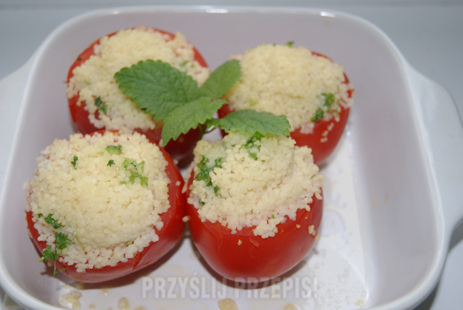 Pomidory faszerowane kuskusem