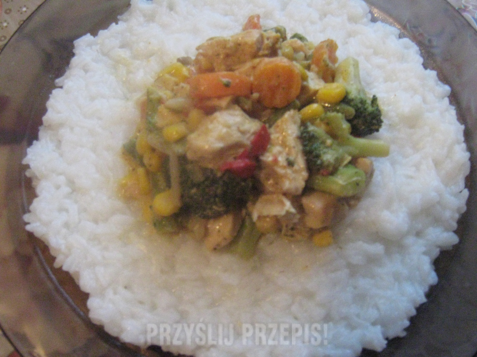 sos z ryżem(zdjęcie nie najlepszej jakości ale sos dobry :)