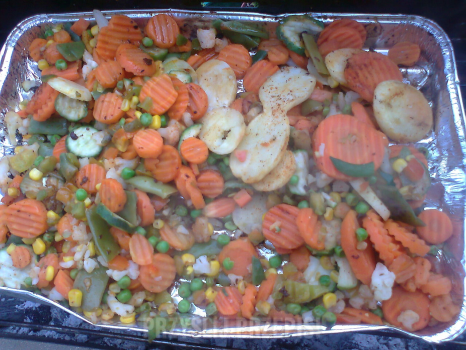 Warzywa na patelnięparowane na grillu