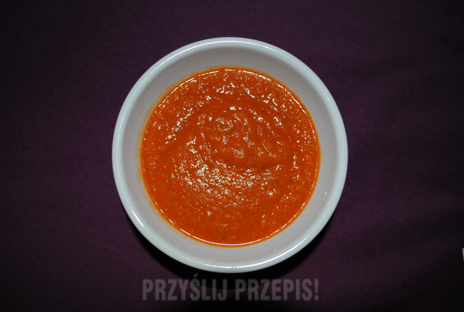Pomidorowa zupa krem z soczewicą