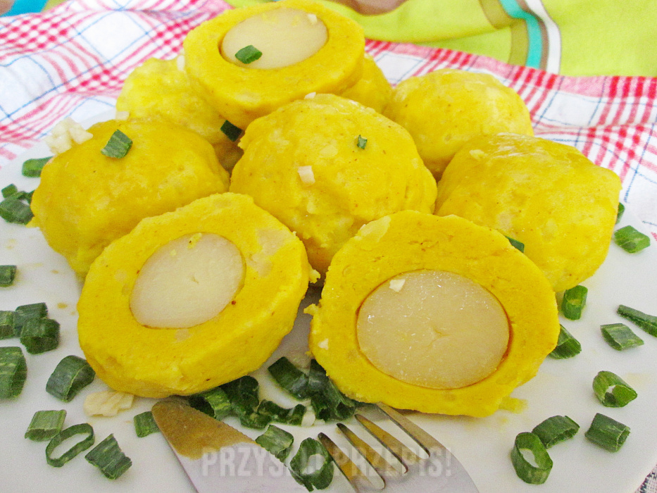 Kluski ziemniaczano-kukurydziane z młodymi ziemniakami