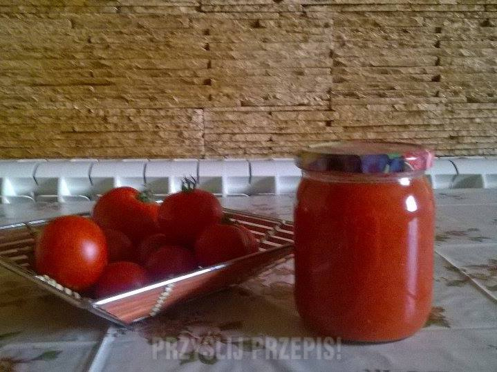 Domowy przecier pomidorowy 