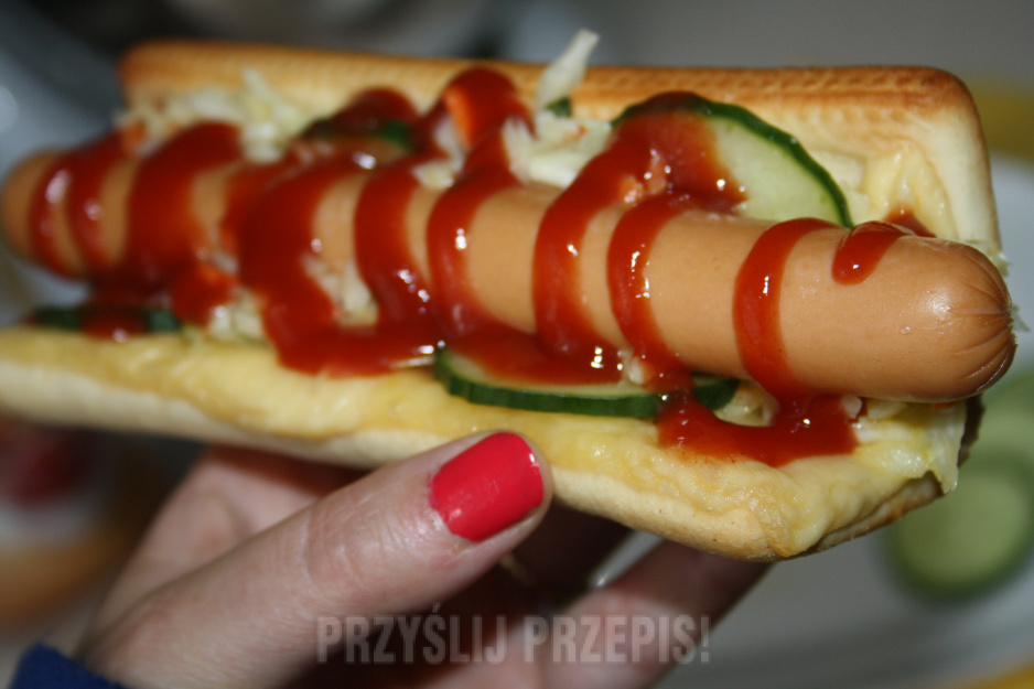 domowe hot dogi