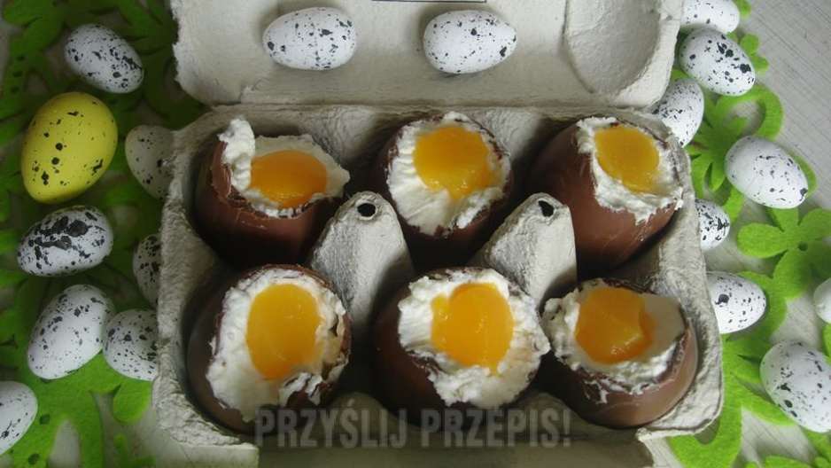 Czekoladowe jajka z serkiem Mascarpone i brzoskwinią 