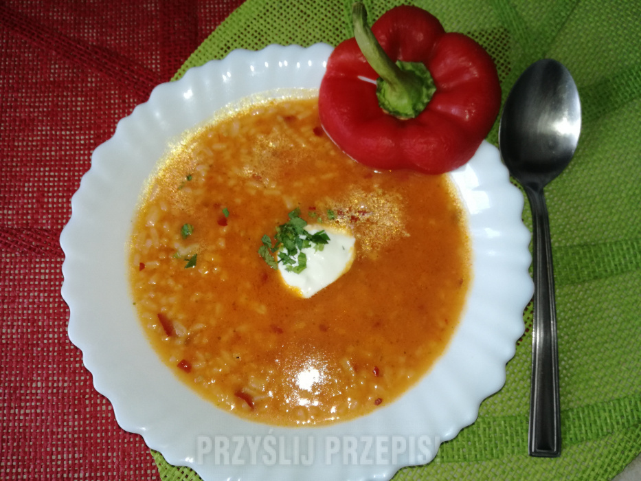 paprykowo pomidorowa zupa 