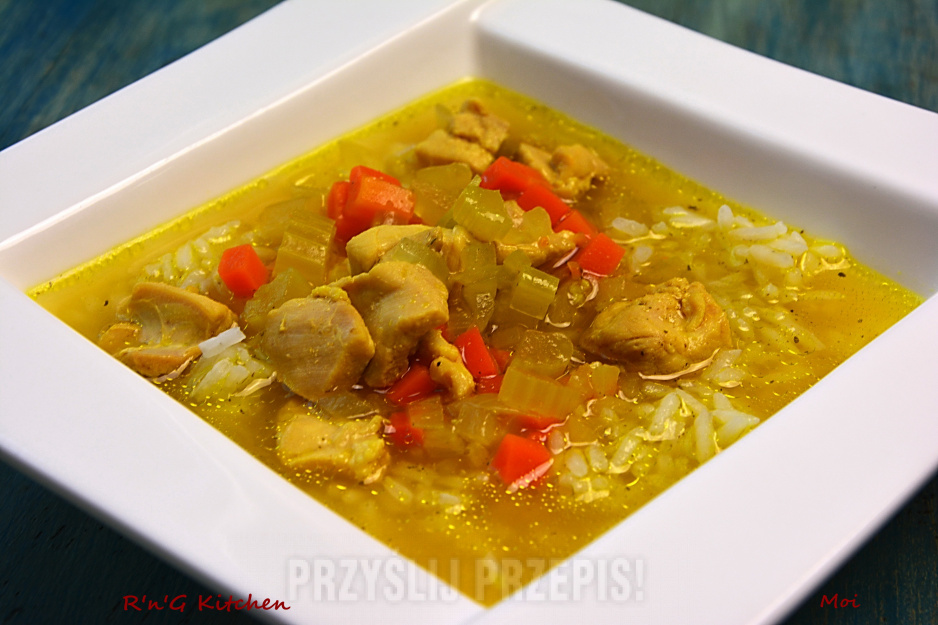 Drobiowa zupa curry