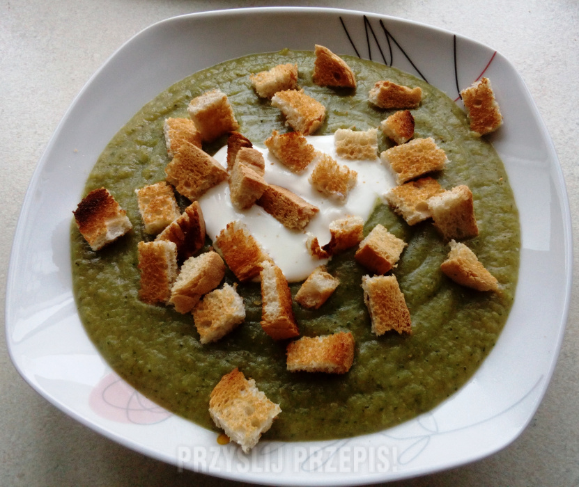 brokułowa zupa krem