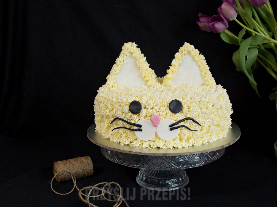 Tort urodzinowy Kitty