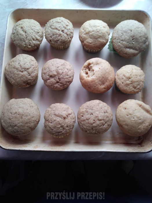 Muffinki pełnoziarniste