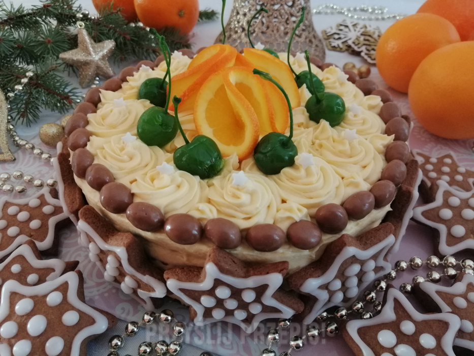 Tort korzenno - miodowy z kremem pomarańczowym