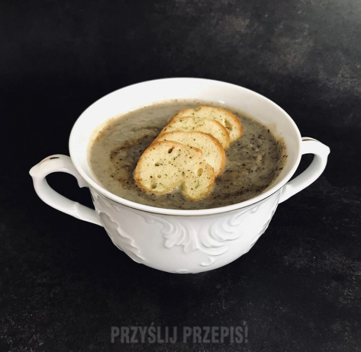 Zupa-krem z pieczarek