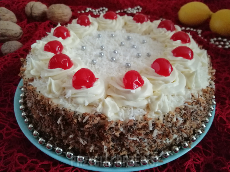 Tort kokosowo - makowy z kremem budyniowy