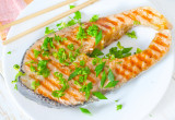 Przepisy na grillowanie: ryba z grilla