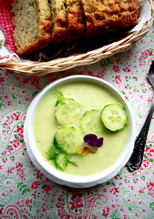 Lekki obiad na lato: zupa ze świeżego ogórka