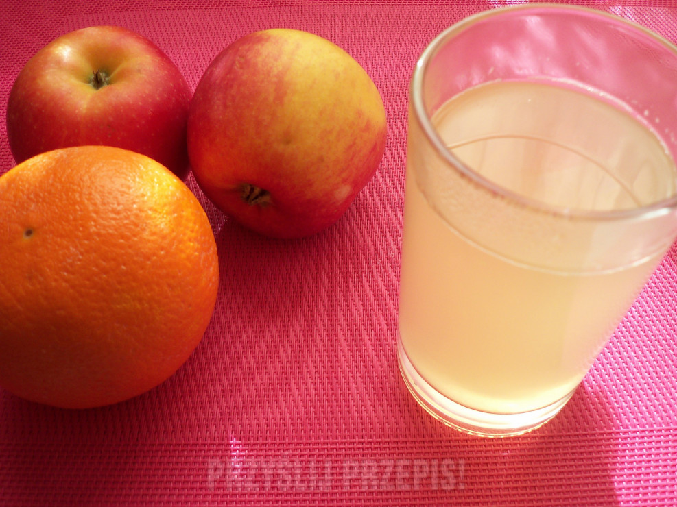 Kompot z pomarańczy i jabłek wg.monika T83:)