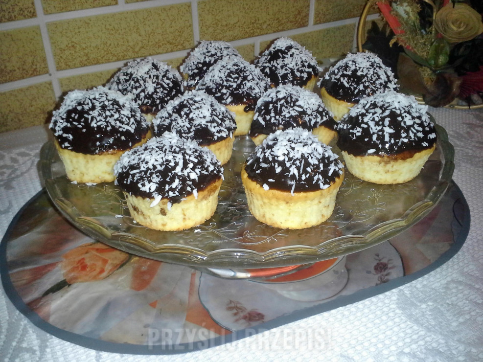 Muffinki czekoladowo- kokosowe