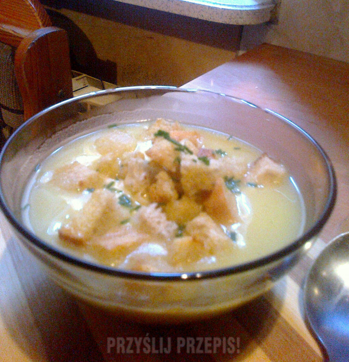 Zupa - krem czosnkowy gotowy do skonsumowania :)
