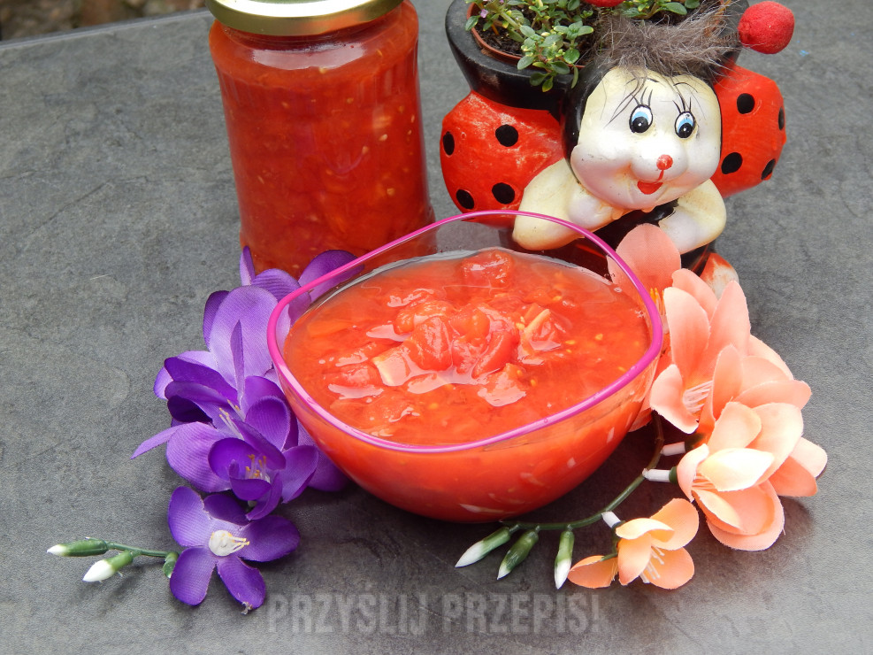 Pomidory w sosie własnym 