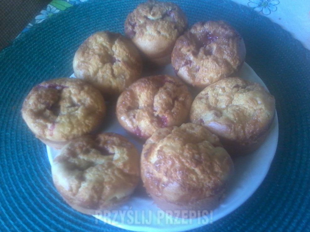 muffinki malinowe