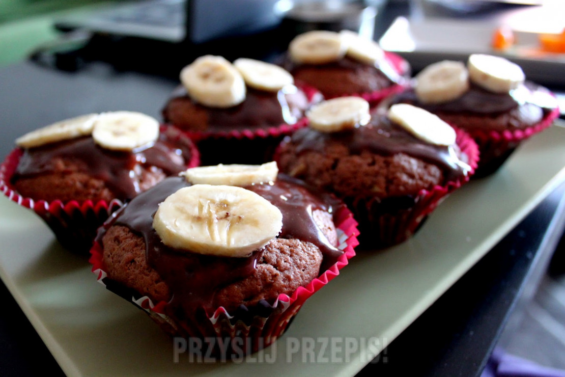 bananowe muffinki z czekoladą