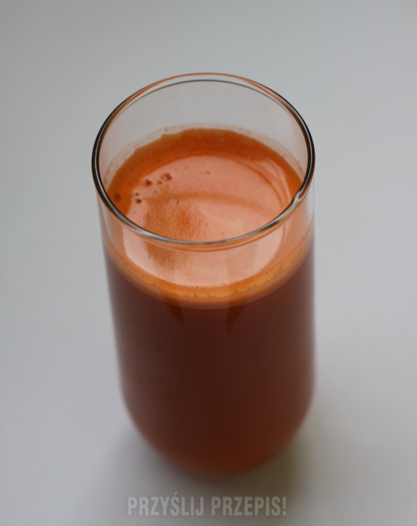 sok z marchewki 