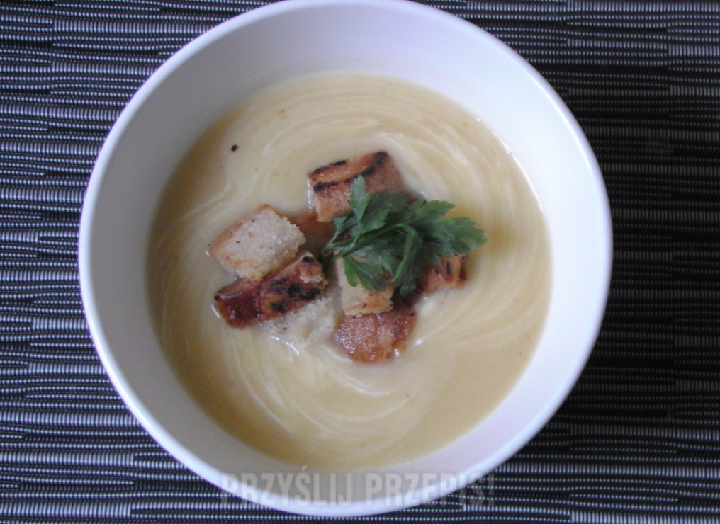 zupa krem kalafiorowa