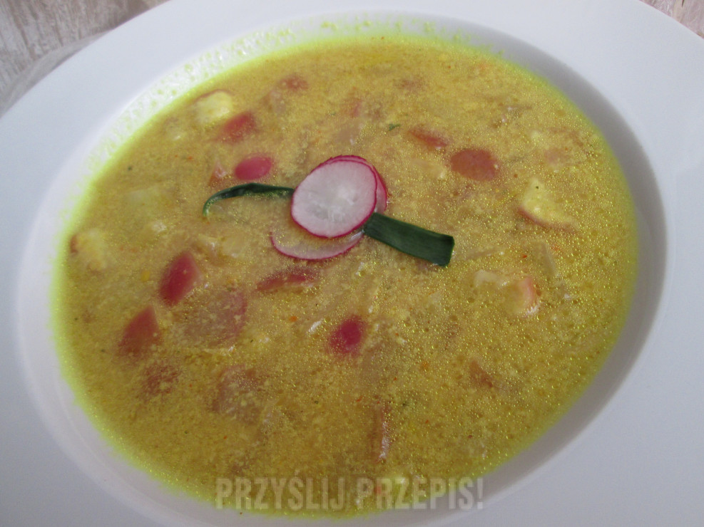 Rzodkiewkowa zupa z curry
