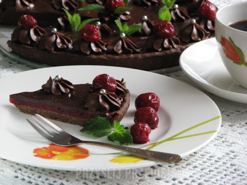 Tarta czekoladowo - wiśniowa