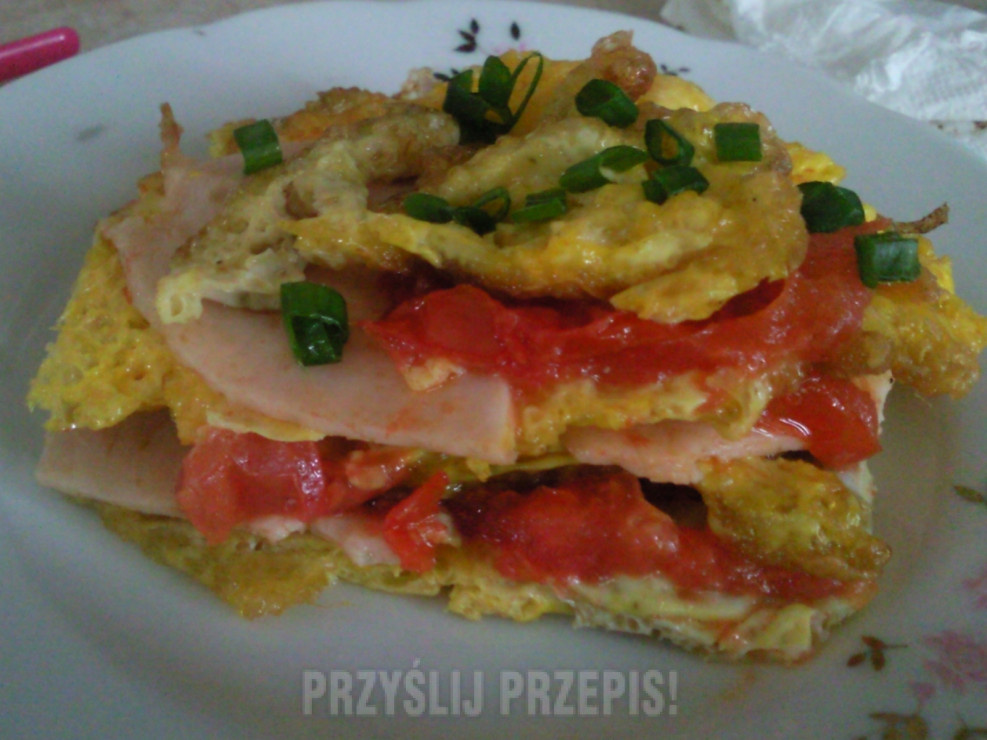omlet wielowarstwowy