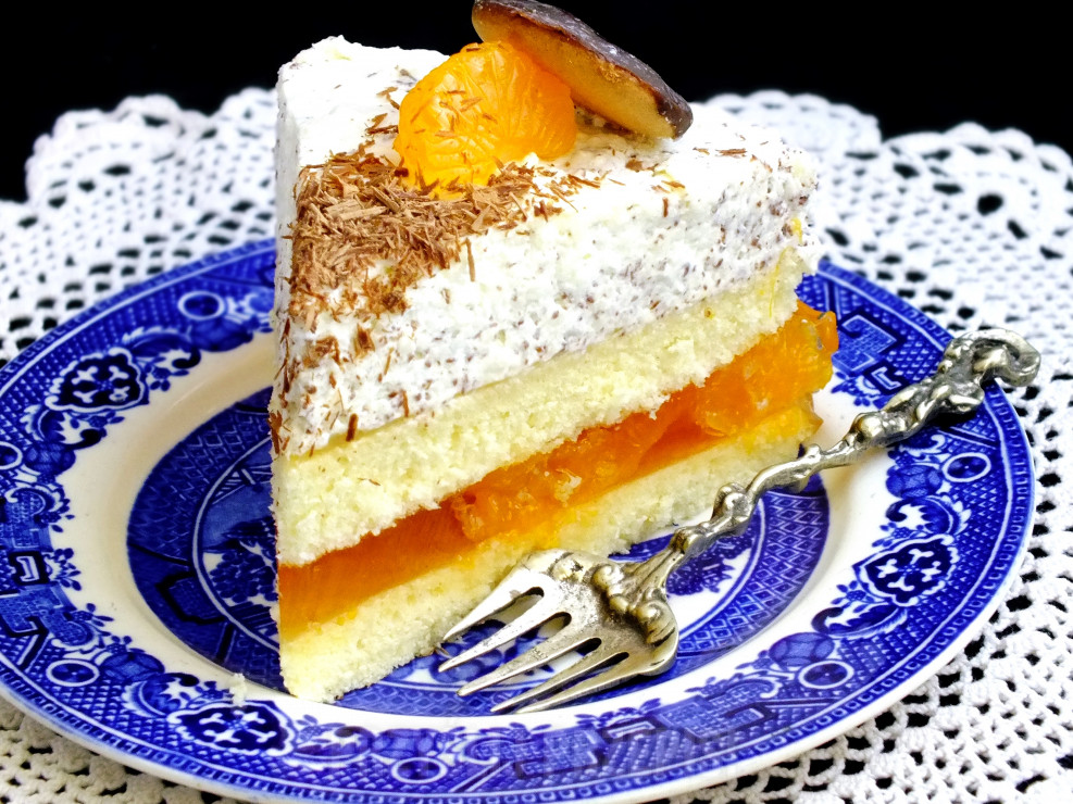 tort pomarańczowy straciatella
