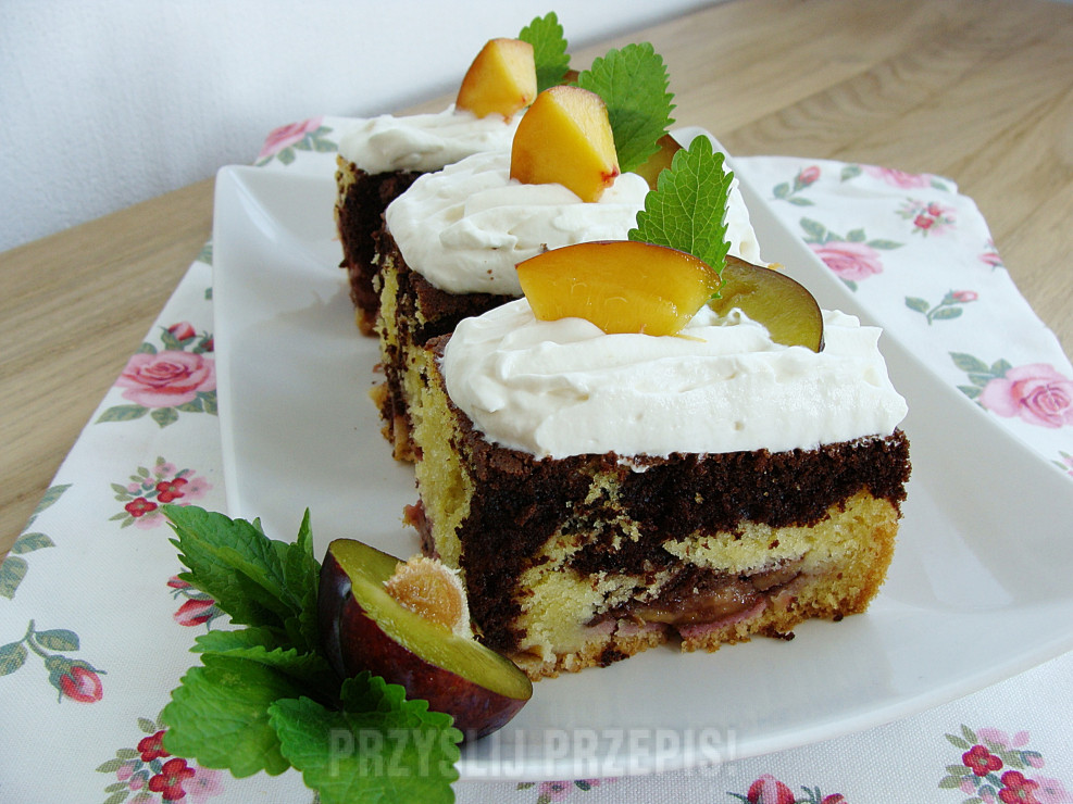 Ciasto śliwkowo-brzoskwiniowe