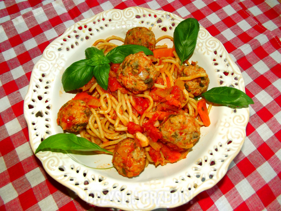 Spaghetti a`la bolognese -wersja lżejsza