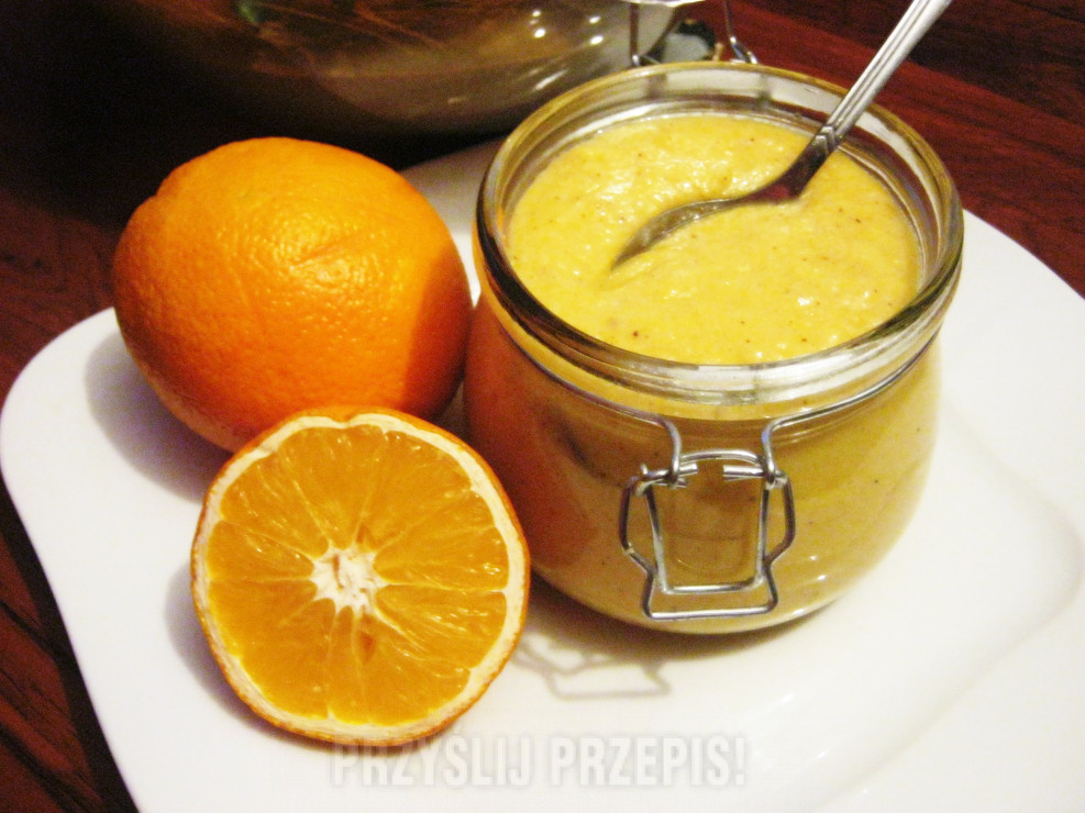 Pasta pomarańczowa z cynamonem