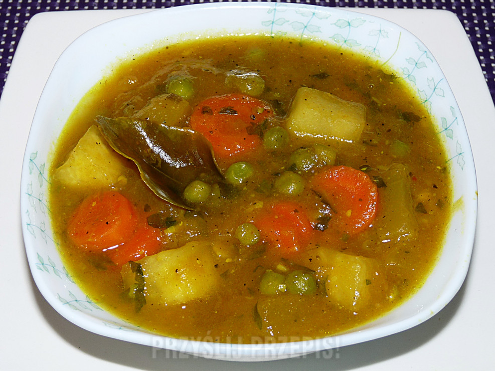 Curry warzywne zagęszczone puree z dyni 