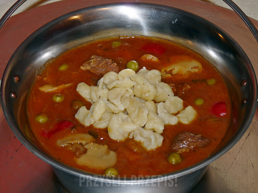 Zupa gulaszowa 