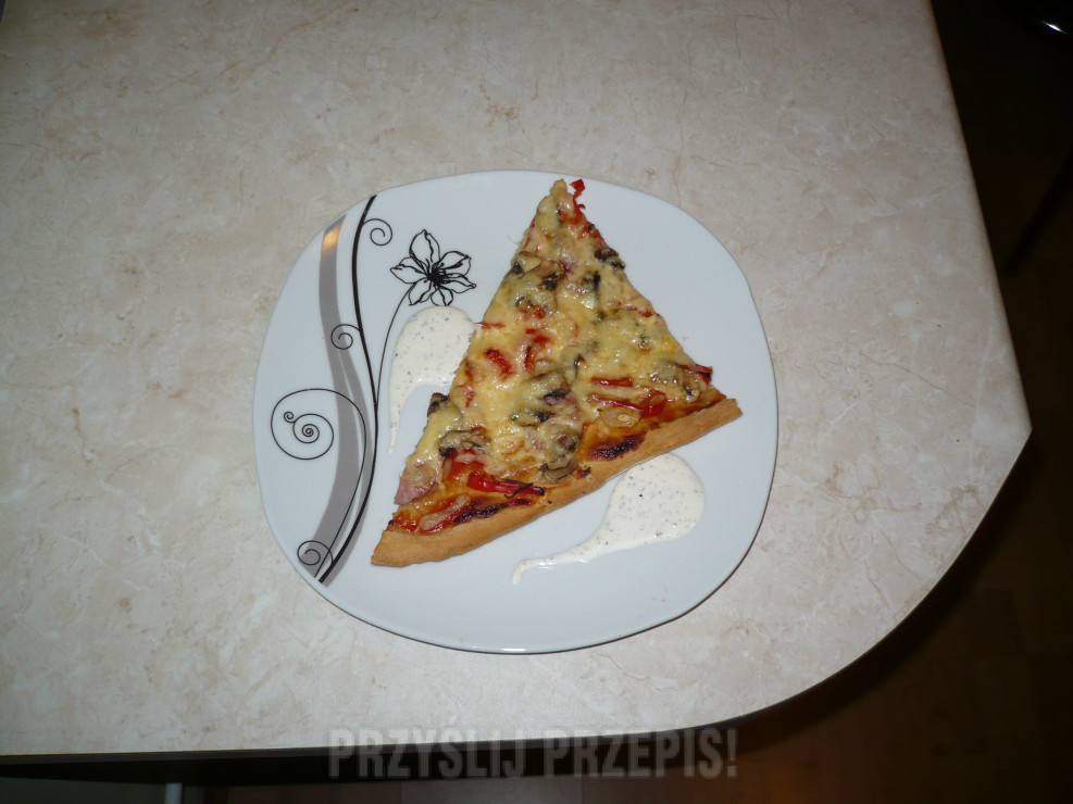 Pizza już na talerzu :)