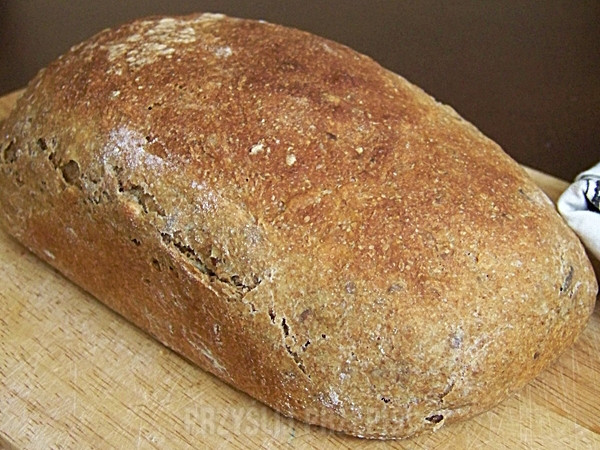 Żytni chleb musztardowy na drożdżach 
