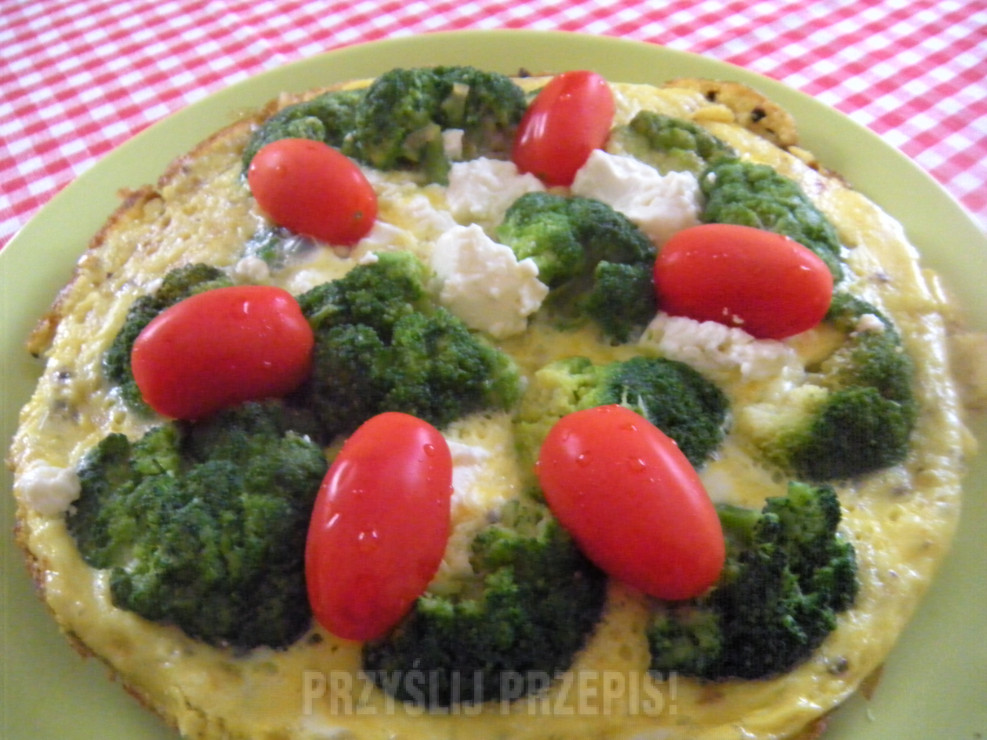 Omlet ( frittata )  z brokułami