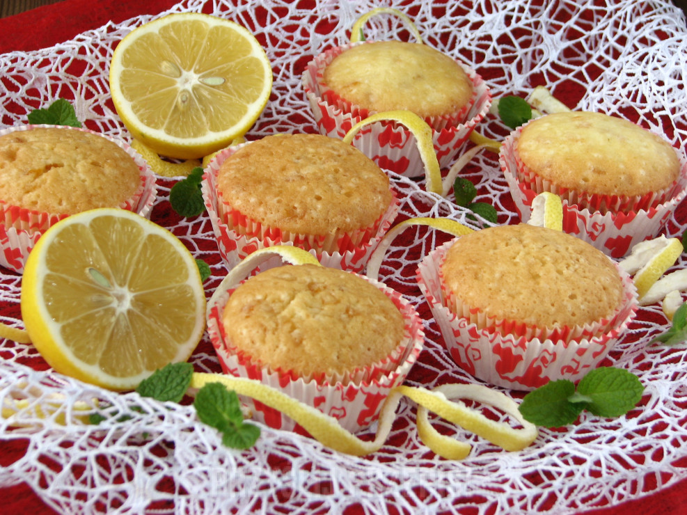 Muffinki z białek cytrynowo-pomarańczowe