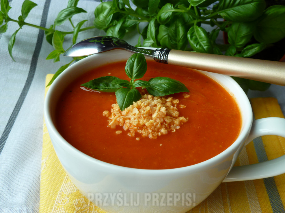 Czerwona zupa-krem