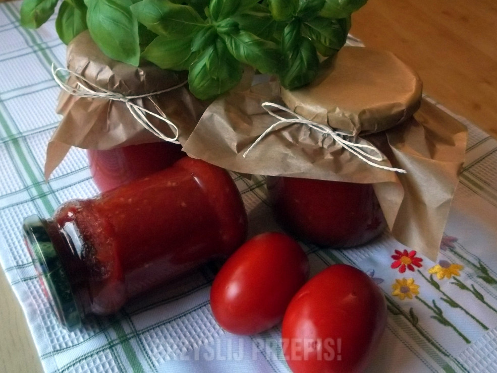 Przecier z pomidorów na zupę lub sos