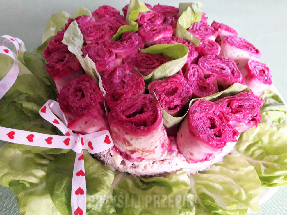 Sałatka - bukiet róż