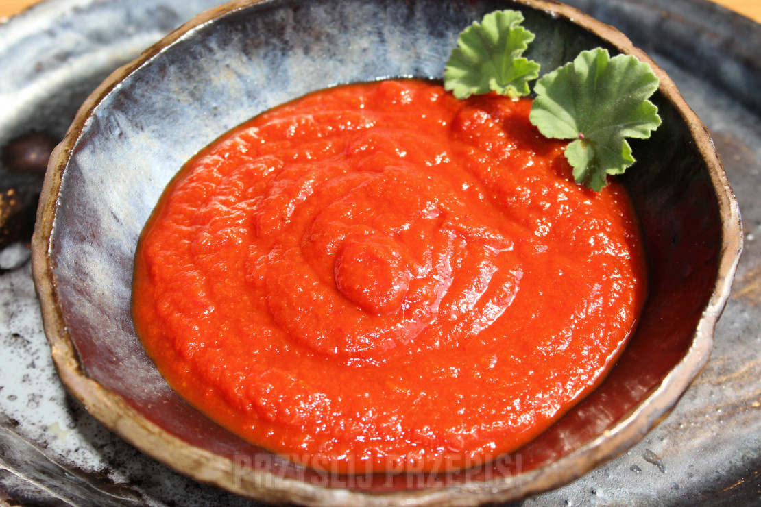 Domowy ketchup pomidorowy