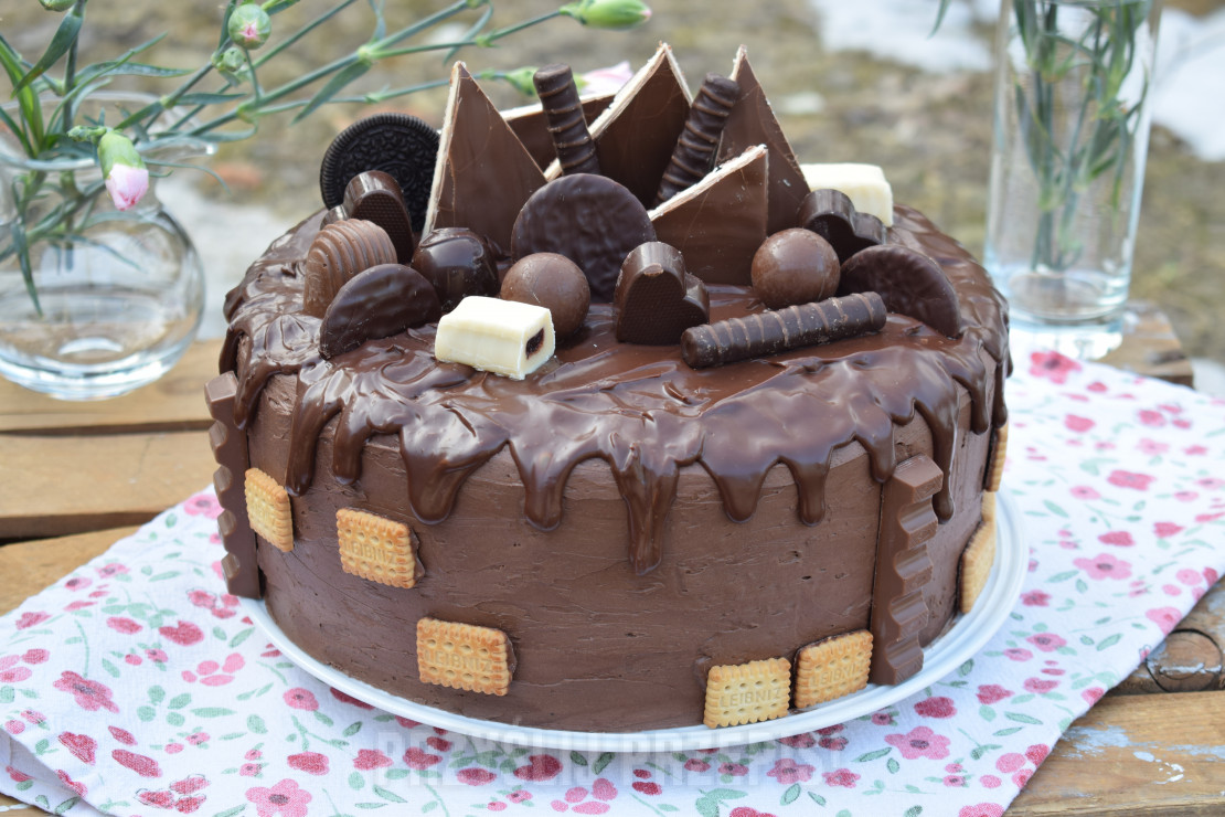 Tort czekoladowy  „szczęście”